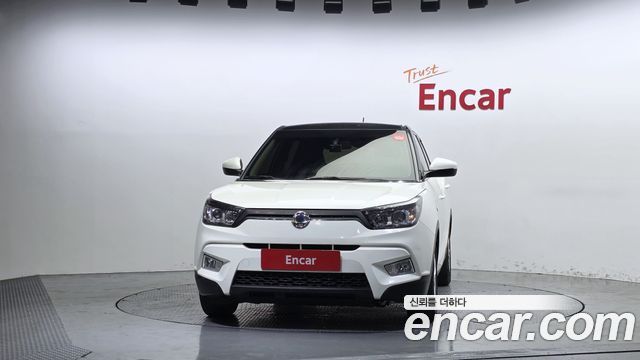 KG Mobility (SsangYong) Tivoli TX 2WD 2015 — фото 3