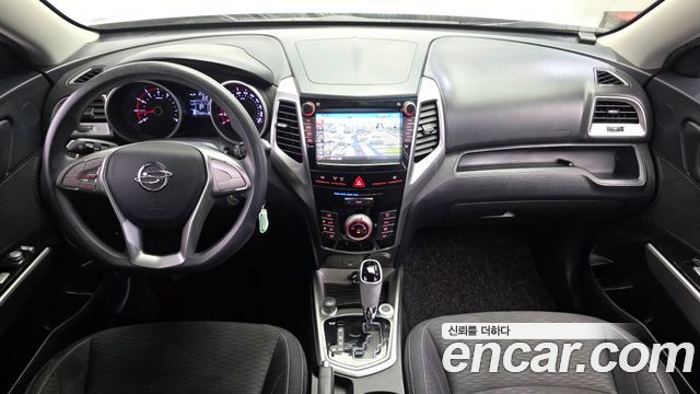 KG Mobility (SsangYong) Tivoli TX 2WD 2015 — фото 7