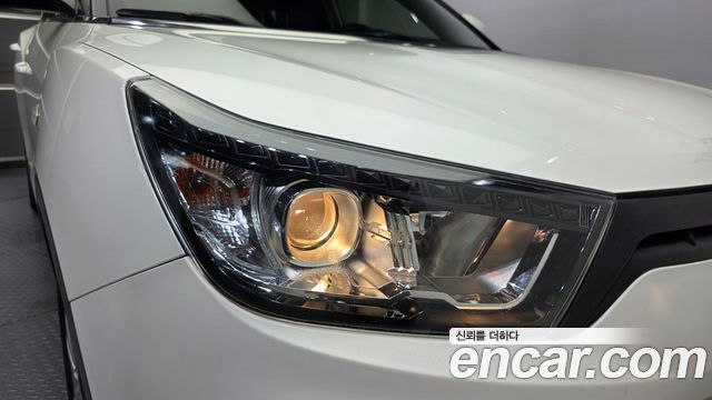 KG Mobility (SsangYong) Tivoli TX 2WD 2015 — фото 22