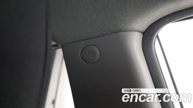 KG Mobility (SsangYong) Tivoli TX 2WD 2015 — фото 27