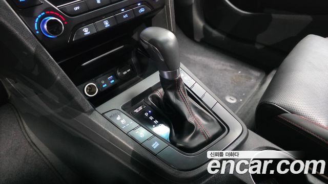Hyundai Avante (AD) 1.6 Turbo Sport 2017 — фото 9
