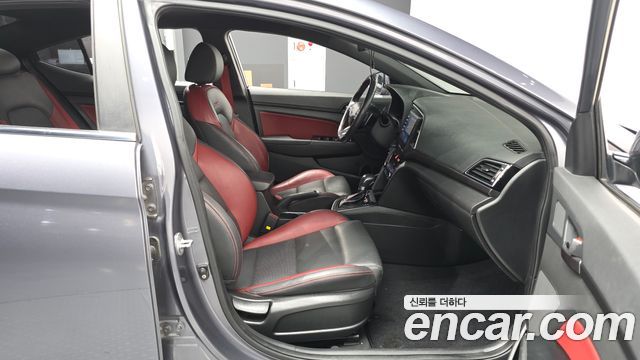 Hyundai Avante (AD) 1.6 Turbo Sport 2017 — фото 11