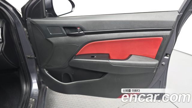 Hyundai Avante (AD) 1.6 Turbo Sport 2017 — фото 24