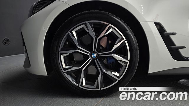 BMW 4 Series (G22) 420i M Sports GranCoupe 2024 — фото 5