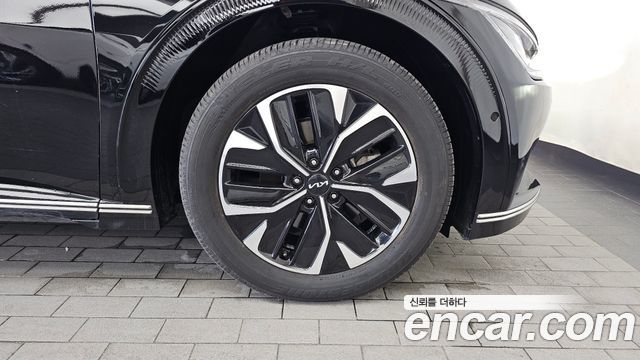 Kia EV6 Long Range Earth 2022 — фото 21