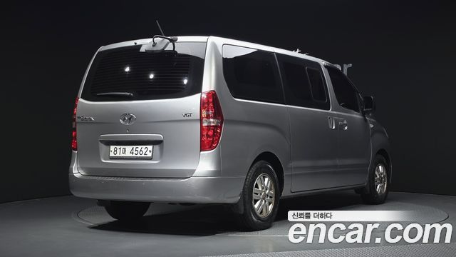 Hyundai Grand Starex 5-Seater VAN Smart 2018 — фото 2
