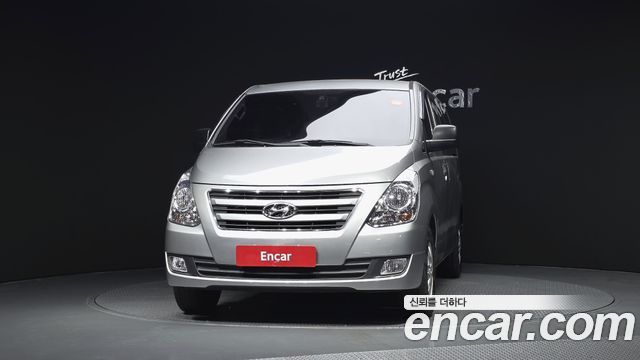 Hyundai Grand Starex 5-Seater VAN Smart 2018 — фото 3