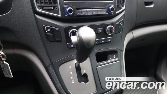Hyundai Grand Starex 5-Seater VAN Smart 2018 — фото 9