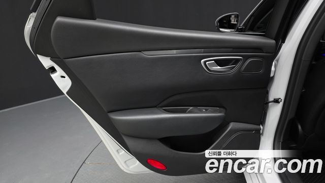 Renault Korea SM6 2.0 GDe SE 2020 — фото 25