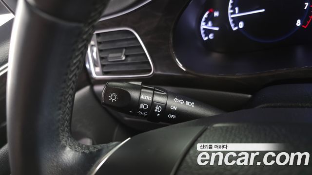 Hyundai Genesis BH330 Modern Standard 2014 — фото 18