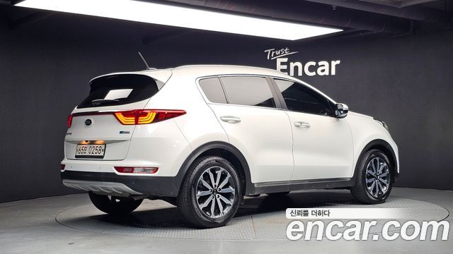 Kia Sportage (IV) Diesel 1.7 2wd Noblesse 2016 — фото 2