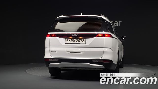 Kia Carnival (IV) Diesel 9-Seater Prestige 2022 — фото 4