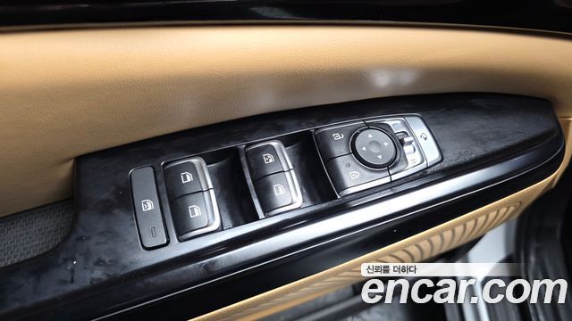 Kia Carnival (IV) Diesel 9-Seater Prestige 2022 — фото 27