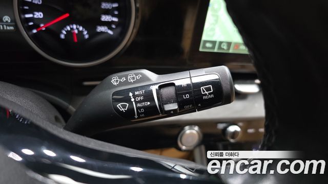 Kia Carnival (IV) Diesel 9-Seater Prestige 2022 — фото 30