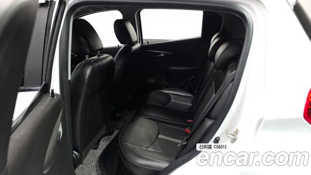 Chevrolet Spark Premier 2019 — фото 12