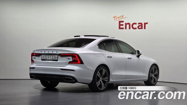 Volvo S60 (III) T5 Inscroption 2020 — фото 2