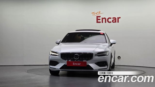 Volvo S60 (III) T5 Inscroption 2020 — фото 3