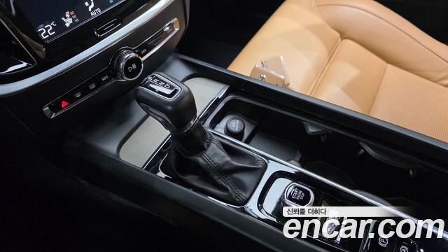 Volvo S60 (III) T5 Inscroption 2020 — фото 9