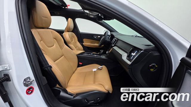 Volvo S60 (III) T5 Inscroption 2020 — фото 10