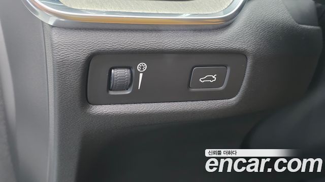 Volvo S60 (III) T5 Inscroption 2020 — фото 16