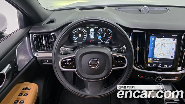 Volvo S60 (III) T5 Inscroption 2020 — фото 18