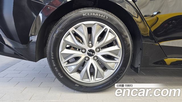 Kia K5 Hybrid (III) Noblesse 2023 — фото 5