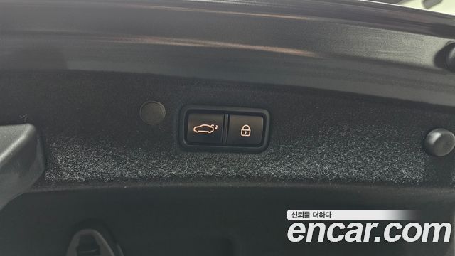 Hyundai Grandeur (IG) 2.5 Exclusice 2023 — фото 31