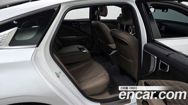 Kia K8 Hybrid Signature 2023 — фото 12