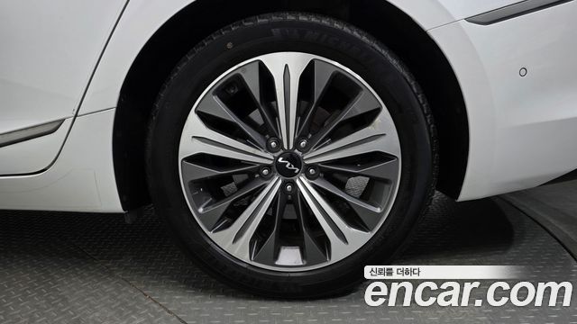 Kia K8 Hybrid Signature 2023 — фото 21