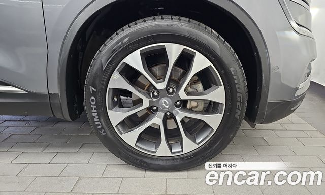 Renault Korea QM6 Diesel 4WD RE Signature 2017 — фото 21