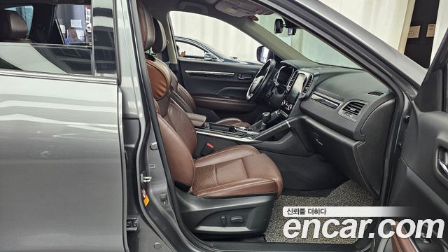 Renault Korea QM6 Diesel 4WD RE Signature 2017 — фото 26