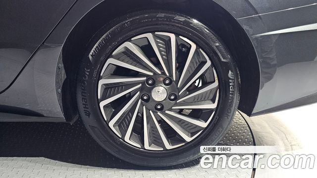 Hyundai Sonata Hybrid (DN8) Premium Plus 2023 — фото 21