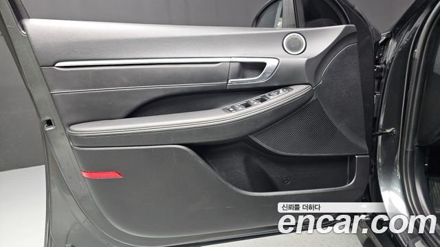 Hyundai Sonata Hybrid (DN8) Premium Plus 2023 — фото 24
