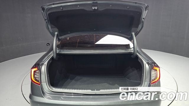 Hyundai Sonata Hybrid (DN8) Premium Plus 2023 — фото 31