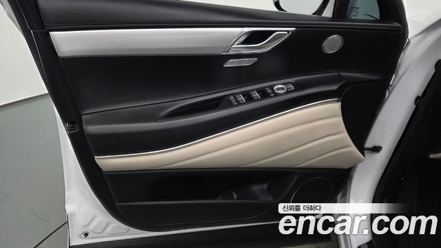 Genesis GV80 2.5T Gasoline AWD 2022 — фото 24