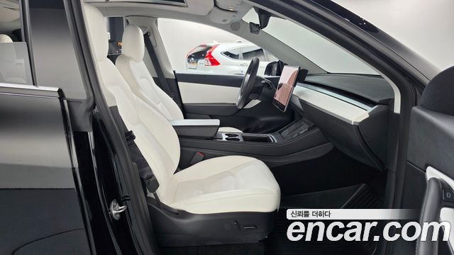 Tesla Model Y Long Range AWD 2021 — фото 26