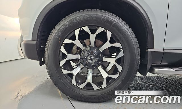 KG Mobility (SsangYong) Rexton Sports Khan Diesel 2.2 4WD Professional S (5-Link) 2019 — фото 5