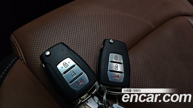 KG Mobility (SsangYong) Rexton Sports Khan Diesel 2.2 4WD Professional S (5-Link) 2019 — фото 16