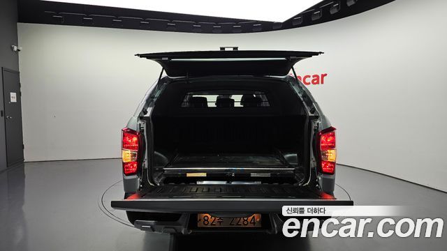 KG Mobility (SsangYong) Rexton Sports Khan Diesel 2.2 4WD Professional S (5-Link) 2019 — фото 19