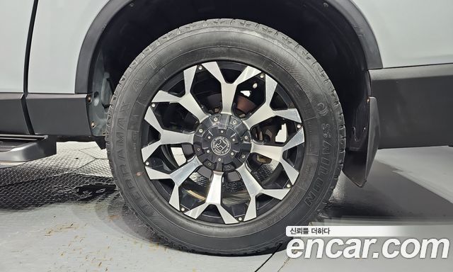 KG Mobility (SsangYong) Rexton Sports Khan Diesel 2.2 4WD Professional S (5-Link) 2019 — фото 21