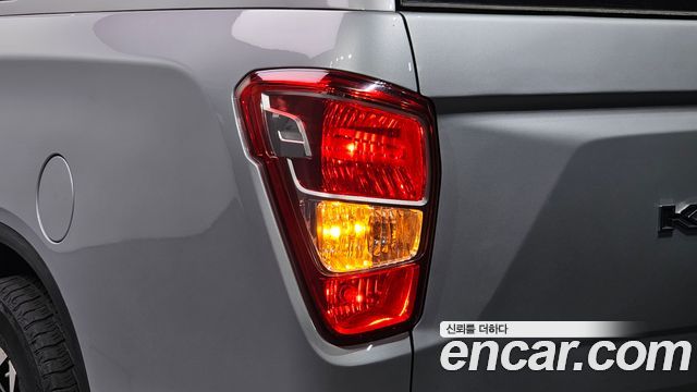 KG Mobility (SsangYong) Rexton Sports Khan Diesel 2.2 4WD Professional S (5-Link) 2019 — фото 23