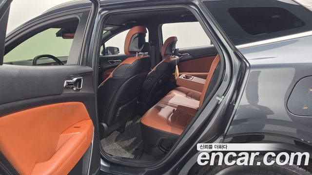 Kia Sportage Hybrid (V) HEV 1.6 2WD Signature 2025 — фото 11