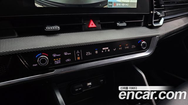 Kia Sportage (V) Gasoline 1.6 Turbo 2WD Prestige 2024 — фото 28