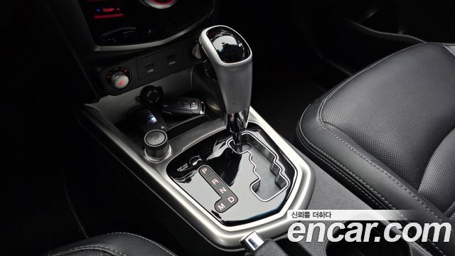 KG Mobility (SsangYong) Tivoli LX 2WD HI-DLX 2016 — фото 9