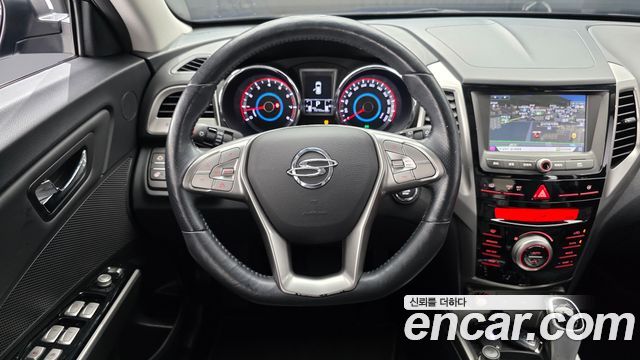 KG Mobility (SsangYong) Tivoli LX 2WD HI-DLX 2016 — фото 13