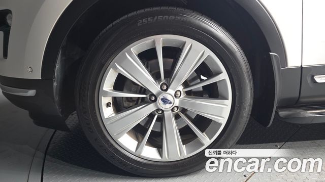 Ford Explorer 2.3 Limited 4WD 5th 2018 — фото 5