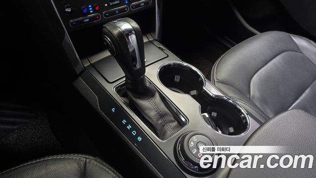 Ford Explorer 2.3 Limited 4WD 5th 2018 — фото 9