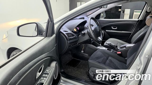 Renault Korea SM3 Z.E. SE Plus 2014 — фото 10