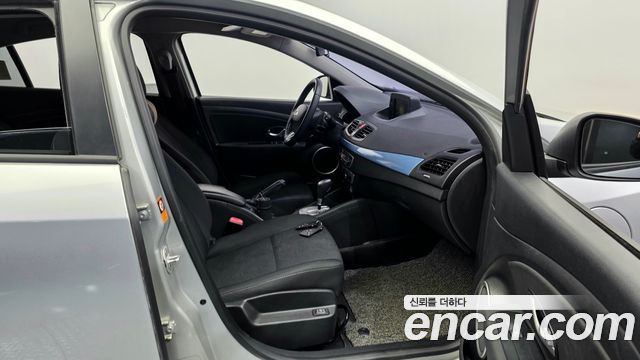 Renault Korea SM3 Z.E. SE Plus 2014 — фото 11