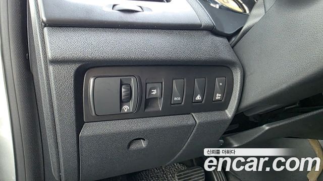 Renault Korea SM3 Z.E. SE Plus 2014 — фото 28